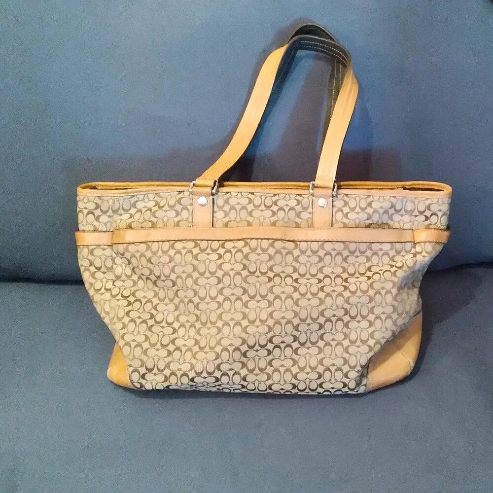 Coach Signature Diaper or Tote Bag No. J1176-F77156